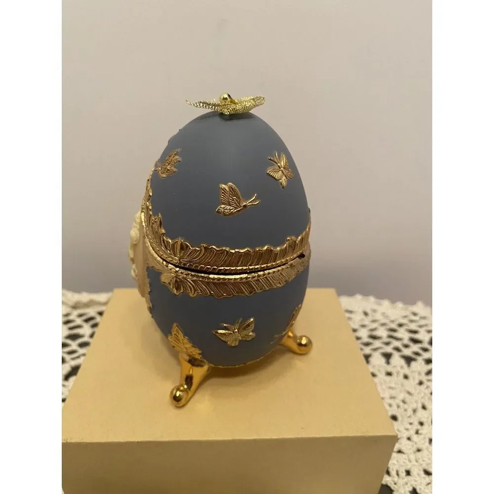 Vintage Carved Cameo Faberge Hinged Trinket Box Music Box Ring Holder Blue/Peach